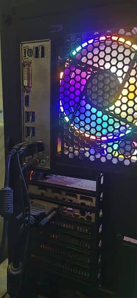 RYZEN 2600X GAMING PC URGENT SALE 3