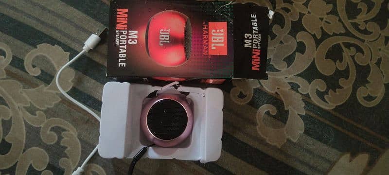 JBL M3 nini bt speaker 0