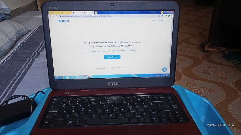 Dell laptop Windows 7 ultimate for sale. 2