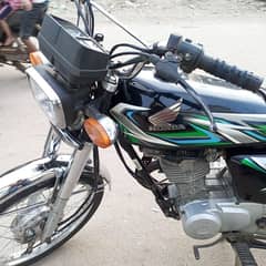 Honda 125 Karachi number 2023 model contact 03138143621