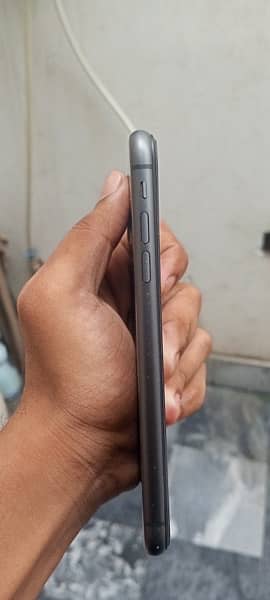 Iphone 11 With Charger And Power bank 6