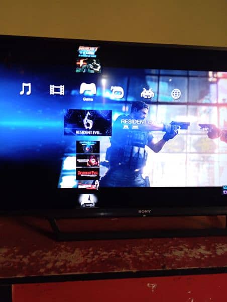 IAM selling my PS3 super slim jailbroken 3.3. 5 1