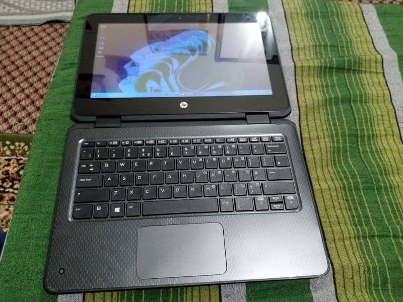 Laptop HP Touch 360 1