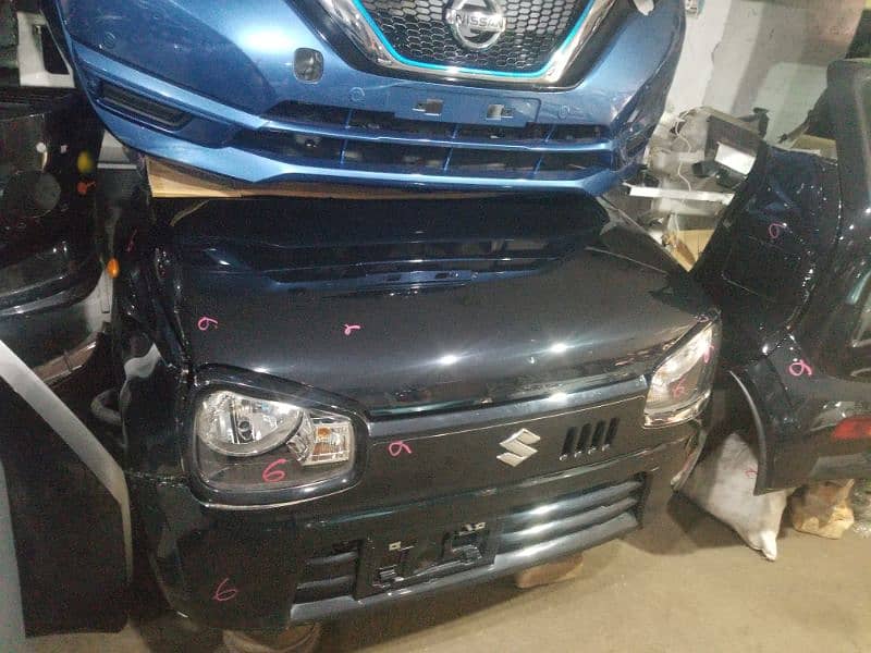 Suzuki alto body parts available 9