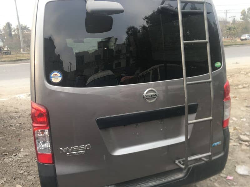 Nissan van / baxsa urgent for sale 6