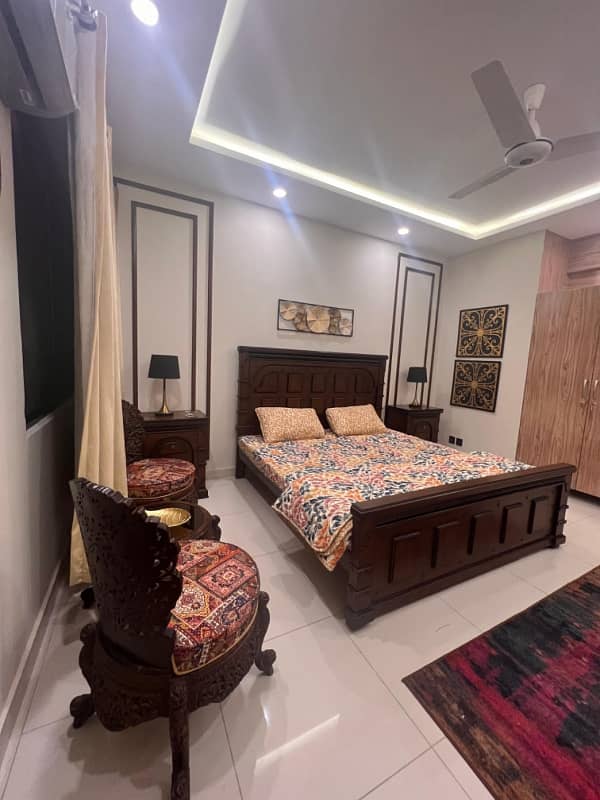 Dha 2 fully furnished appartment for daily weekly basis . 16