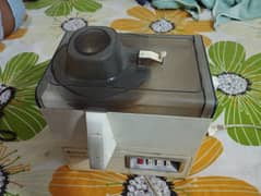 National Juicer plus Grinder