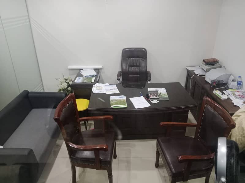 Semi Furnished Office Chamber Available For Rent 0