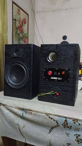 jamo 2.0 powered studio speakers 1