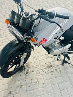 Yamha YBR125G