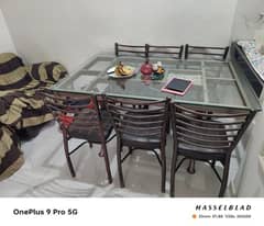 Dining table for sale