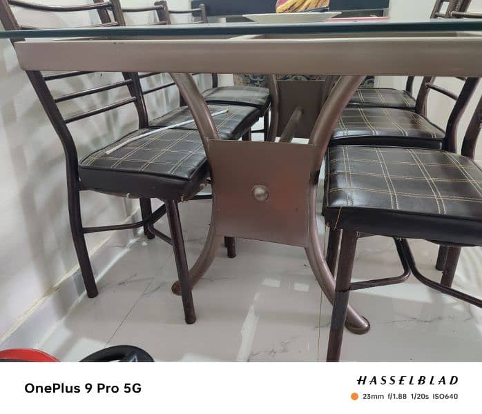 Dining table for sale 1