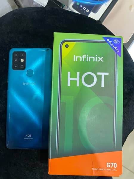 Infinix hot 4/64GB Rs18000  Pta Approved With Box Complete . 2