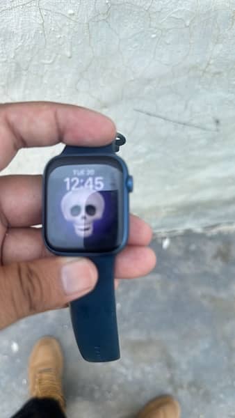 Apple watch 7 series 2