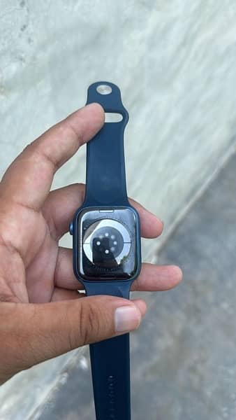 Apple watch 7 series 4