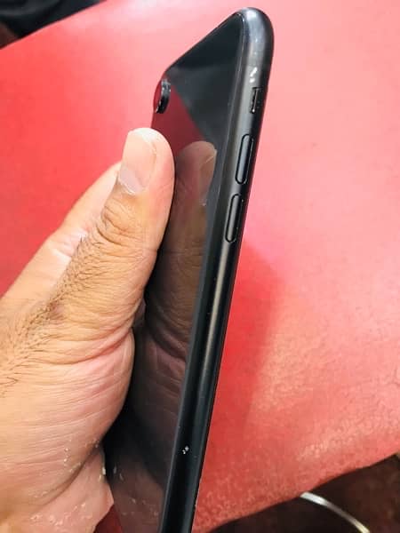 iphone XR 64Gb water pack  Bettry Health 87% 4