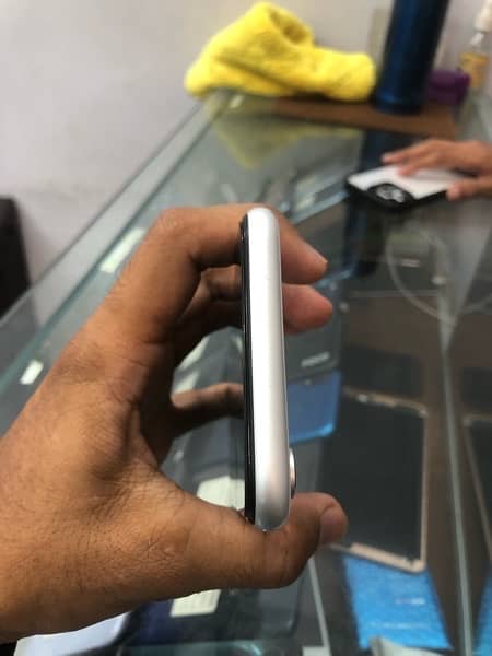 iphone xr, 64gb, non pta, 3