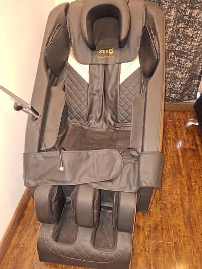 Zero U-Classic Massaging Chair