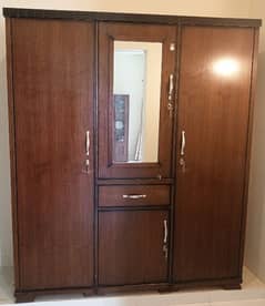 Custom-made wardrobe