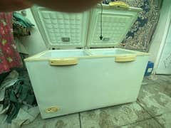 Deep freezer for urgent sale