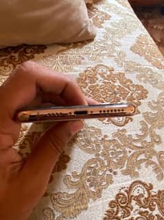 iPhone XS Max  256 gb   PTA Approved 0