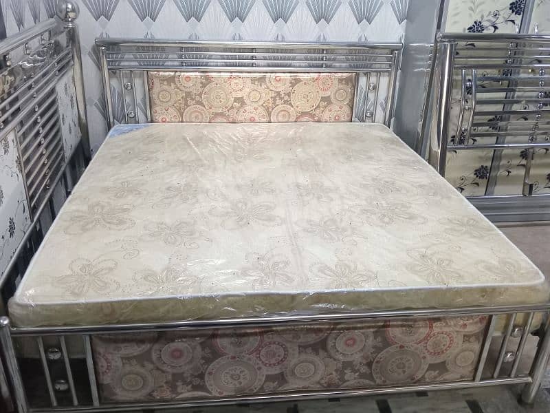 Double bed/Single Bed / Iron Bed/steel bed/furniture 15