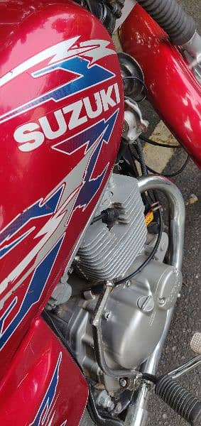 Suzuki GS 150 4