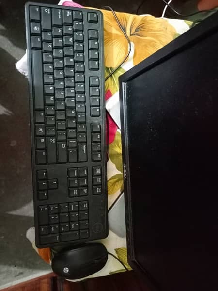 urgent  sale or exchange gaming pc with 17 inch lcd 2