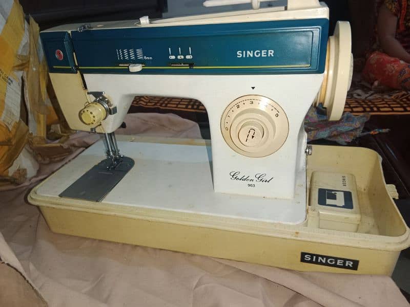 Singer sewing machine 1301 . new no use. 03214668916 1