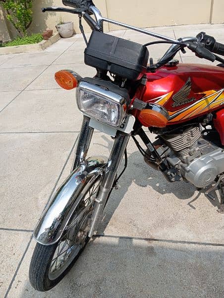 Honda CG 125 in 125 - FIXED PRICE PKR 125,000/- 0