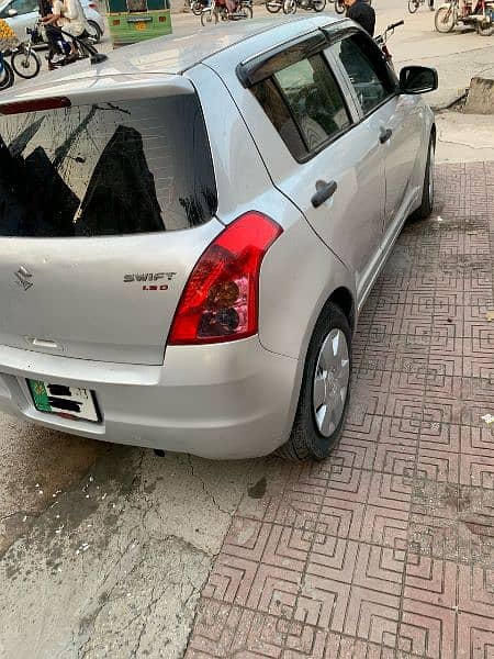 Suzuki Cultus VXL 2013 1