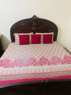 King bed for sale