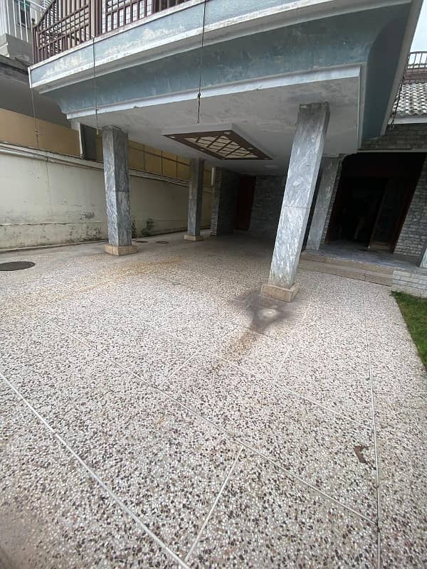 House for sale in main chaklala scheme 3 17