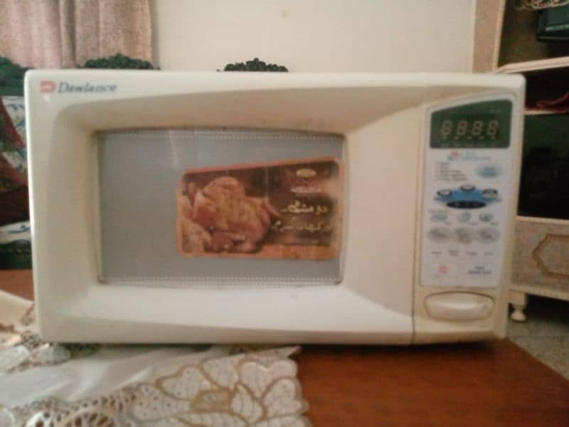 microwave oven for sale in good condition 2