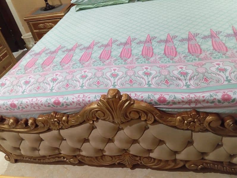 Tali bed set in good condition 1