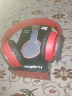 P47 Wireless headphones good condition no fault high sound plus base