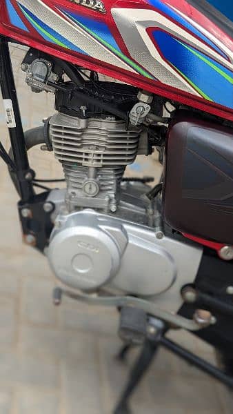 Honda 125 2022.23 4