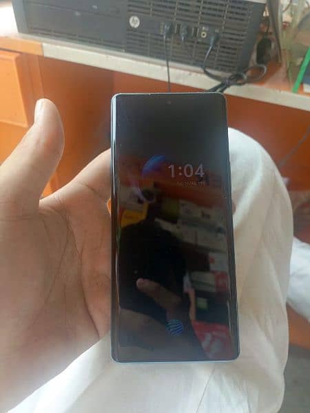 VIVO V30E 5