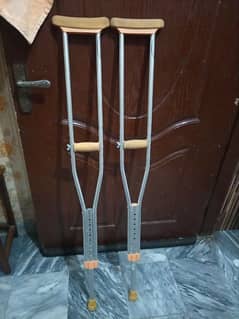 Life care Aluminum Crutches Pair