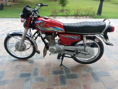 Honda cg125 all ok bike h koi kam ni honay Wala