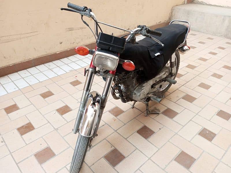 HONDA CG 125 KARACHI GOLDEN NUMBER 4