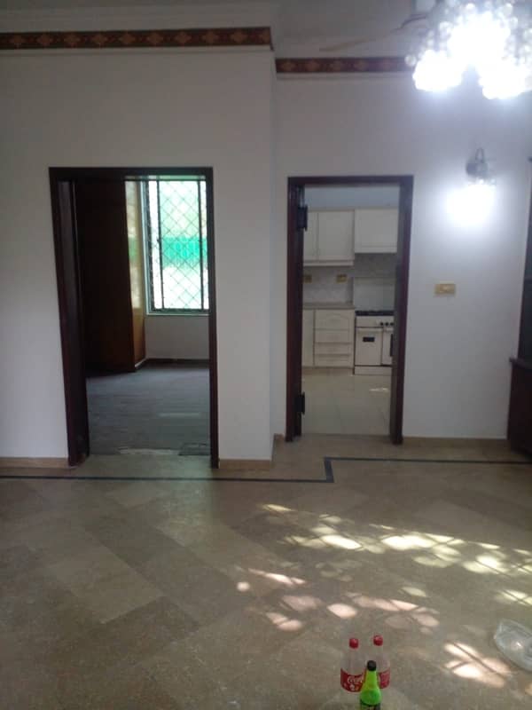 10 Marla Full House Is Available For Sale In Dha Phase 1 10