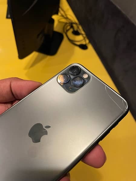 Iphone 11 Pro Max PTA Approved 9