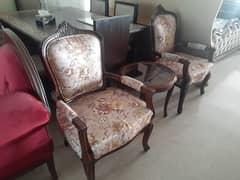 Bedroom chairs with table