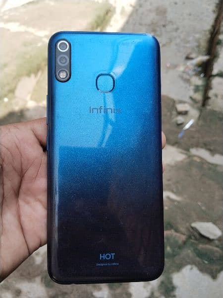 nifinix hot 8 lite 1