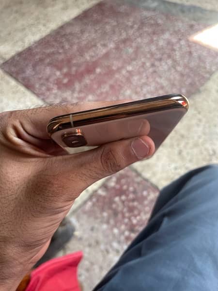 iphone xs 64gb non pta sim working 5