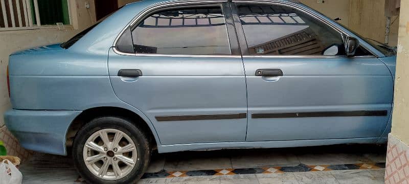 Suzuki Baleno 2003 8