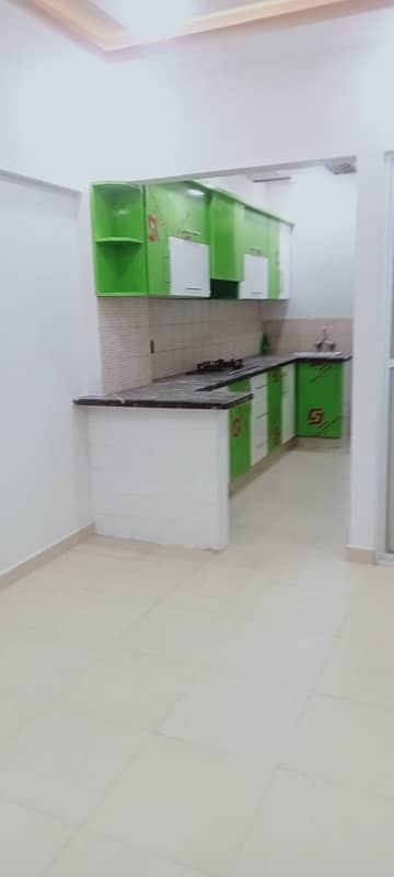 dHa phase 6 2bed drowning dining fully renovated good location fimly building for sale 8