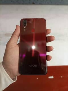 vivo y11 3/32in mint condition with all assesries