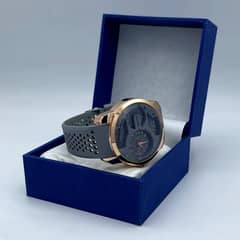 Men's casual Analogue Watch ( free delivery)